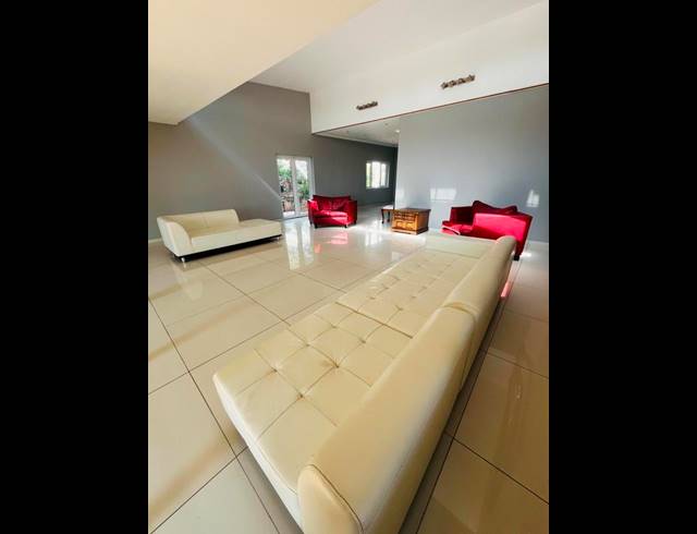 4 BEDROOM HOUSE FOR SALE IN BEDFORDVIEW